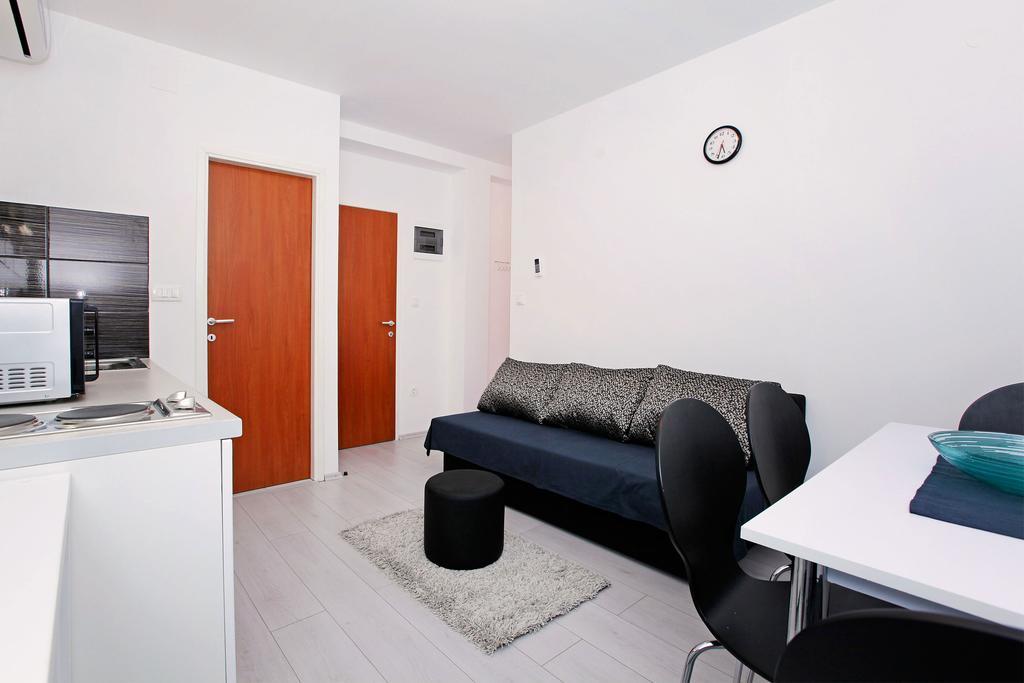 Apartments Park เวลาลูกา ห้อง รูปภาพ
